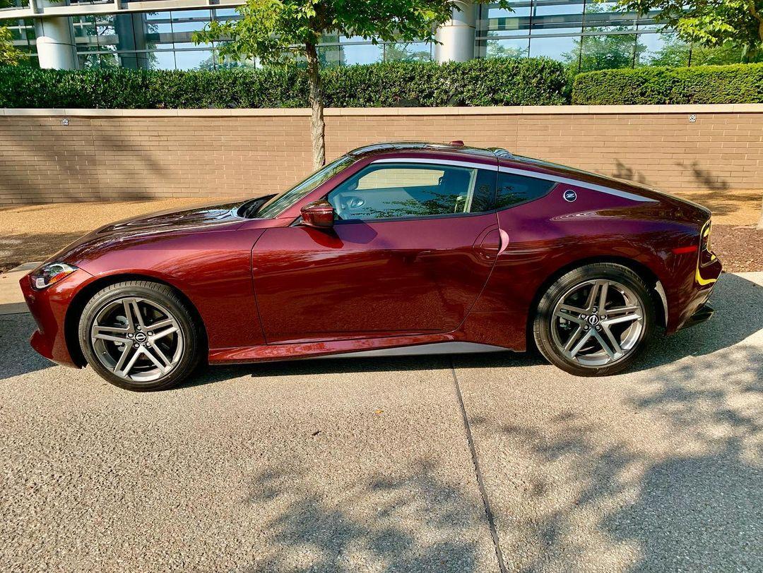 Rosewood Metallic, Ikazuchi Yellow, Passion Red 2023 Nissan Z line up